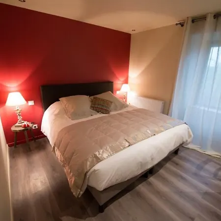 Holiday home De Charme Caussenard Le Massegros